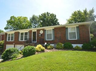 15201 E 40th St S, Independence, MO 64055