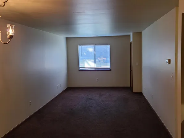 1130 Goddard Rd APT 10, Lincoln Park, MI 48146