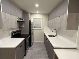 356 S 6th St APT 1A, Newark, NJ 07103