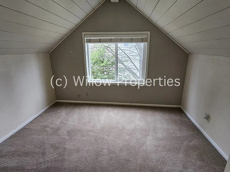 353 Eldorado Ave — Photo 10