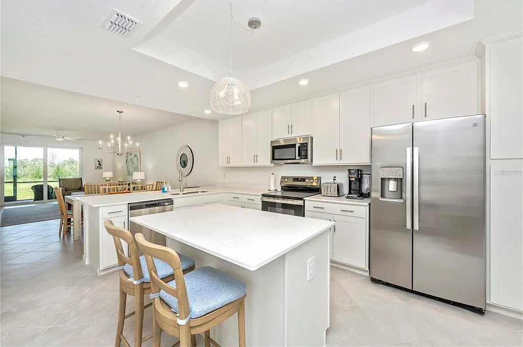 2 bed, 2.0 bath, 1568 sqft, $2,500 — Photo 3