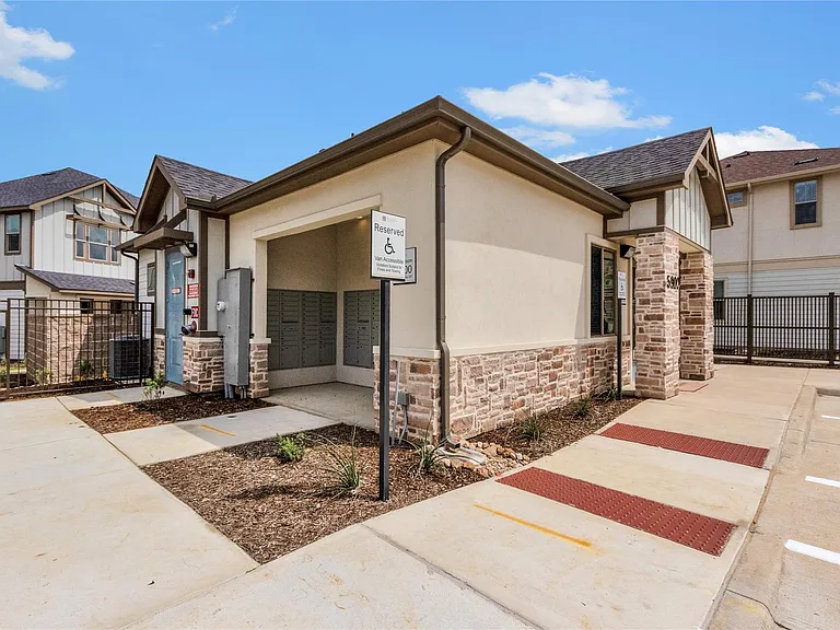 5900-164 US Highway 287 — Photo 8