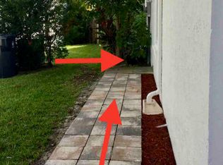 12026 Suellen Cir #B, Wellington, FL 33414