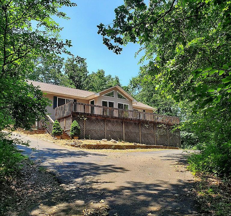 1st image of 129 Shelly Ln
