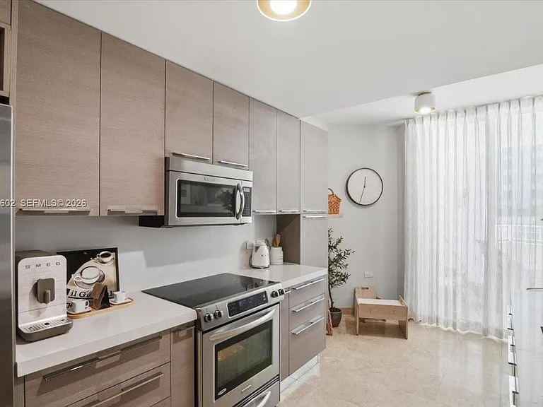 801 Brickell Key Blvd #409 — Photo 9
