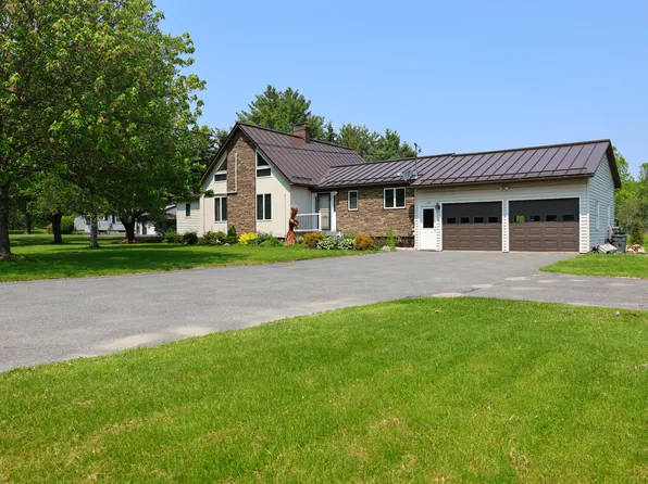 178 Clinton Avenue, Winslow, ME 04901