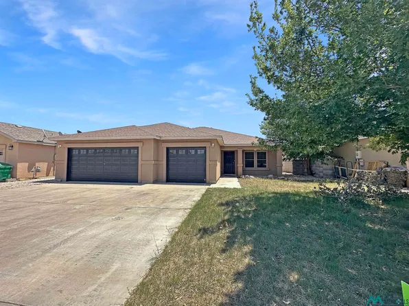 2111 E Heritage Ln, Hobbs, NM 88240