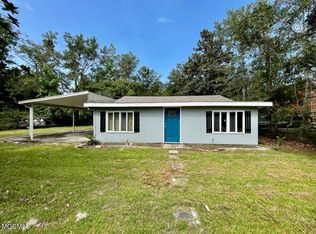 1521 Waveland Ave, Waveland, MS 39576