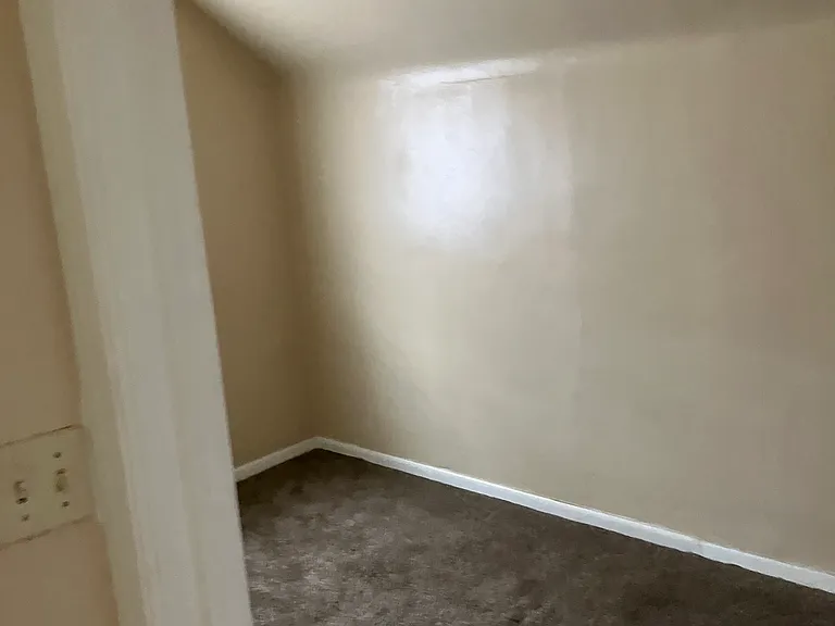 2100 W Lincoln Ave #3 — Photo 7