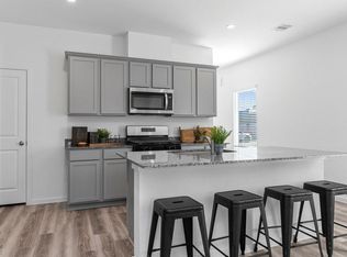 3929 Bronco Sta, League City, TX 77573