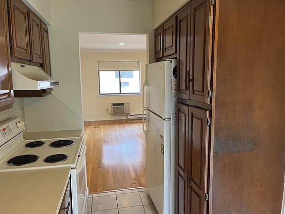 Kitchen into the living room