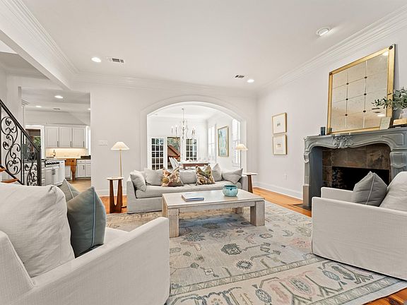 3rd image of 2125 Rue Bienvenue