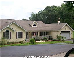 2nd image of 24 Pendelton Farm Ln
