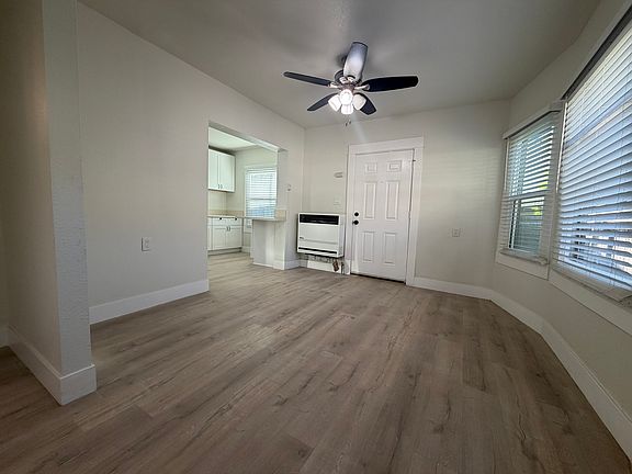 3rd image of 532 N Daisy Ave #532