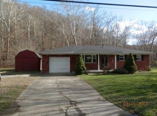 1216 County Road 18, South Pt, OH 45680