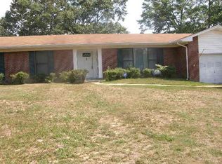 418 Oakley Dr, Columbus, GA