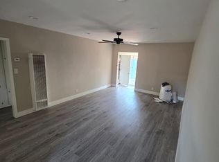 13002 Burbank Blvd, Van Nuys, CA 91401