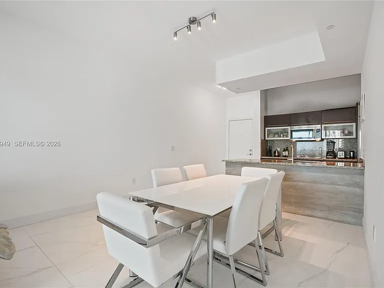 950 Brickell Bay Dr #4101 — Photo 9