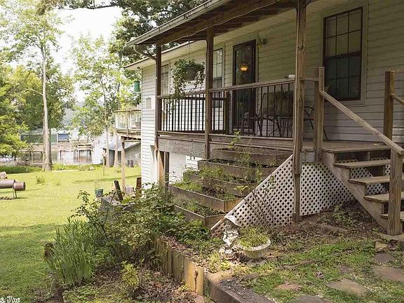2nd image of 13 Crafton St