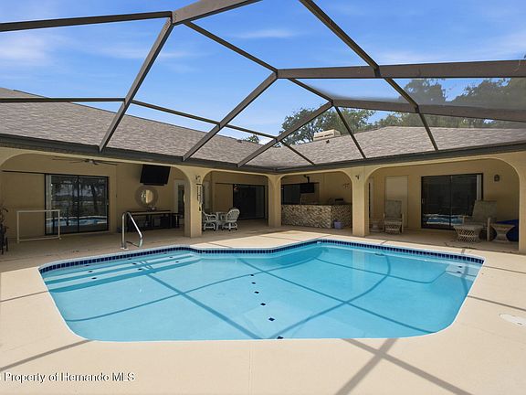 3rd image of 10307 Waters Edge Ct