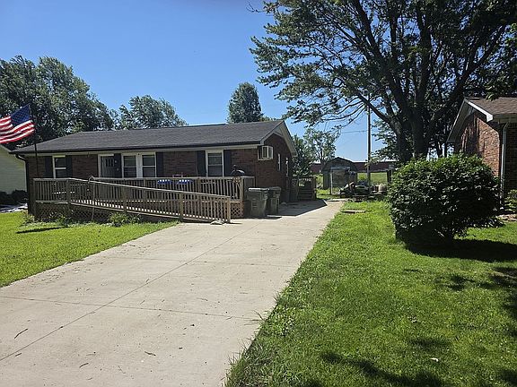 4th image of 338 Barnett Blvd
