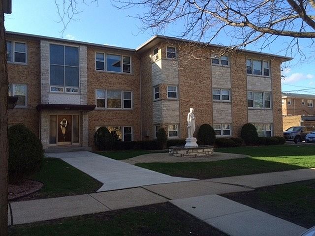1st image of 6804 N Overhill Ave #5-A