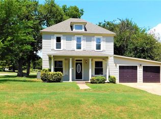 1224 W Logan Ave, Guthrie, OK 73044