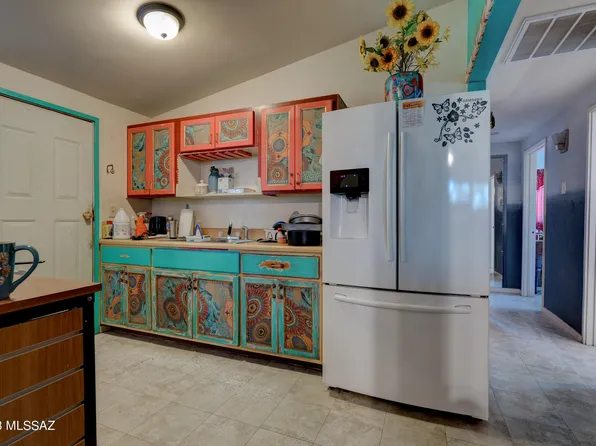 2220 E 35th St, Tucson, AZ 85713
