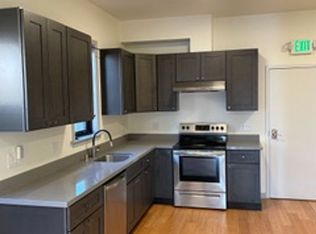 2320 9th Ave #A, Oakland, CA 94606