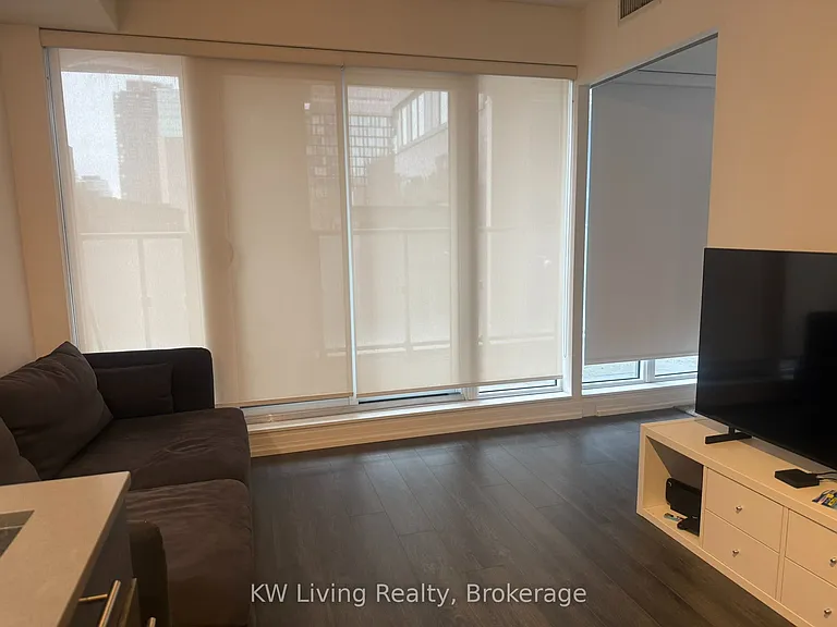 251 Jarvis St #208 — Photo 6