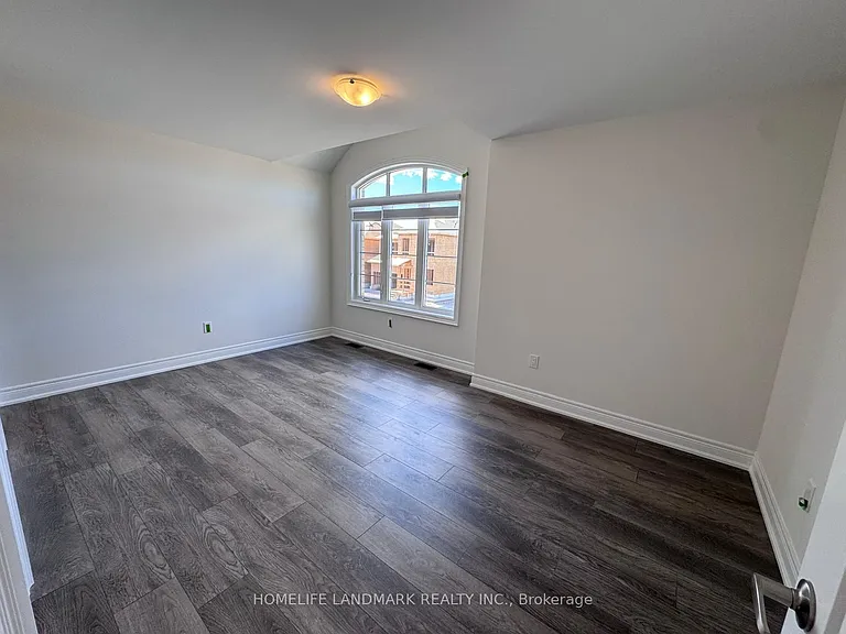 45 Father Muckle Ave — Photo 23