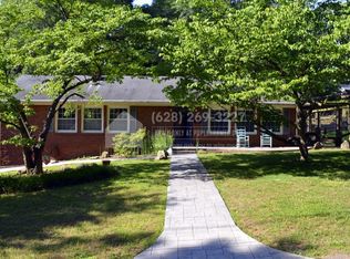 2413 Ardmore Mnr, Winston Salem, NC 27103