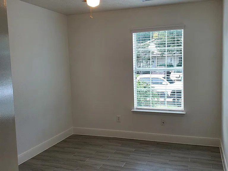 5319 Cherie Crest Ct — Photo 5