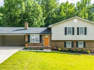 275 Timber Ridge Trl, Carrollton, GA 30117