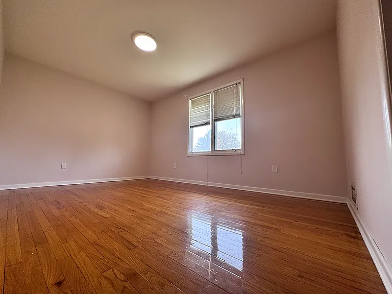 6026 Clubhouse Ln — Photo 23