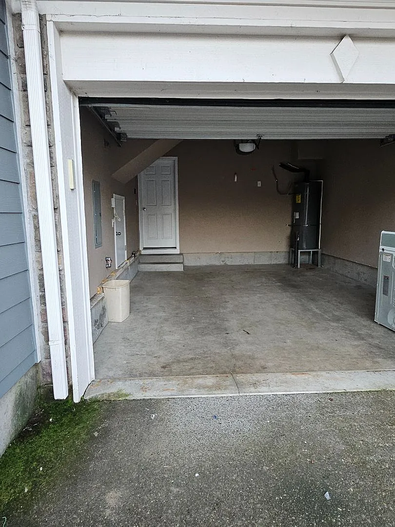 Building Photo - 2834 Charlie Ct #1
