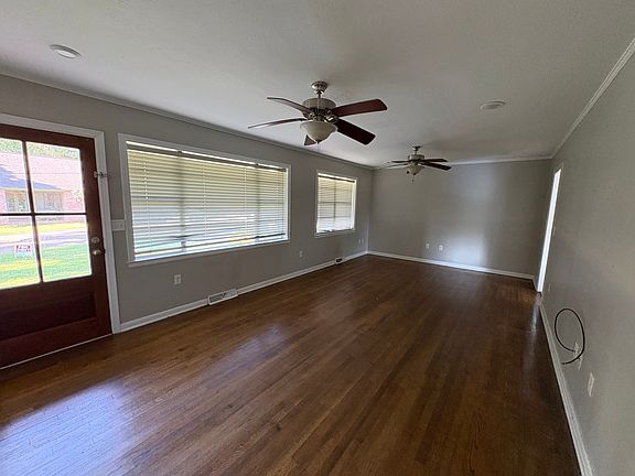 5th image of 1617 Pierce Avenue Ext