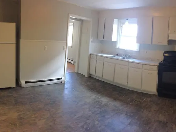 352 Ohio St, Bangor, ME 04401