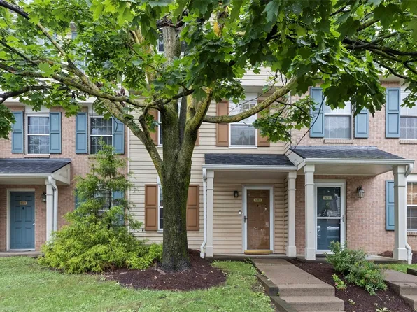 3269 Dawson St, Pittsburgh, PA 15213