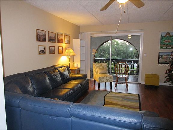 5th image of 210 N Bayshore Blvd APT 106
