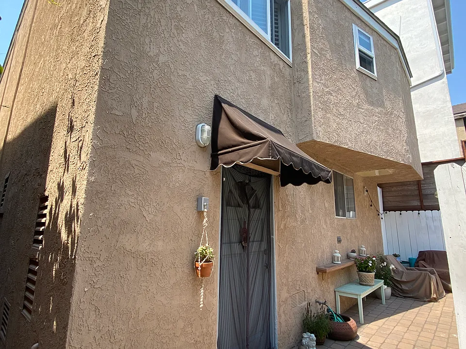 230 Culper Ct #2