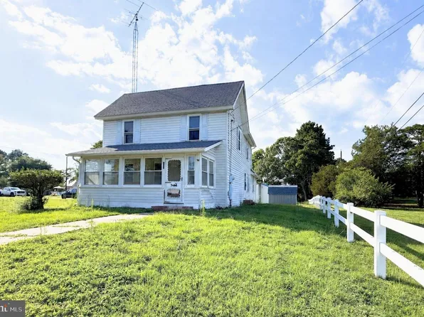 806 Church St, Sharptown, MD 21861