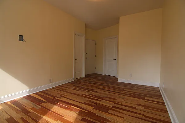 Rented by Target Realty Group | media 21