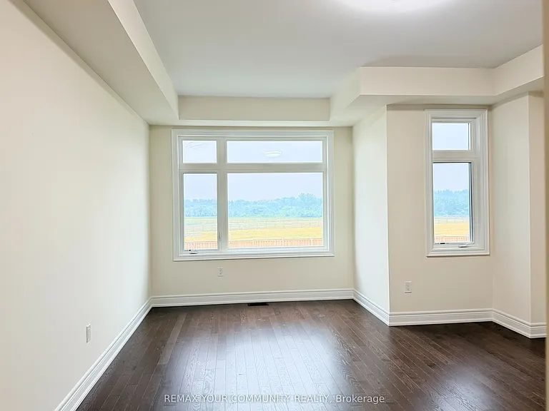 147 Berczy Green Dr — Photo 12