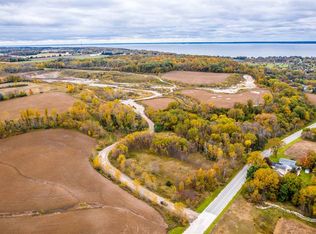 Clifton Rd, Sherwood, WI 54169