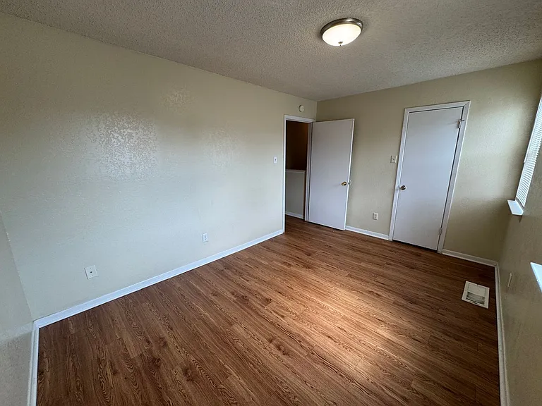 3407 Victoria Cir — Photo 23