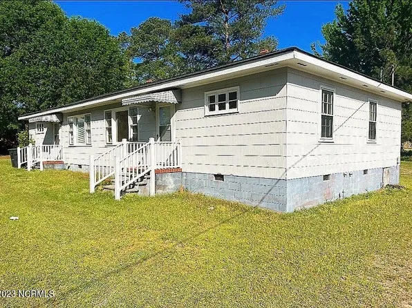 99 Susan St., Clinton, NC 28328