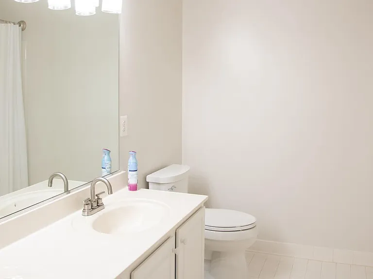 3347 Wilton Crest Ct — Photo 17