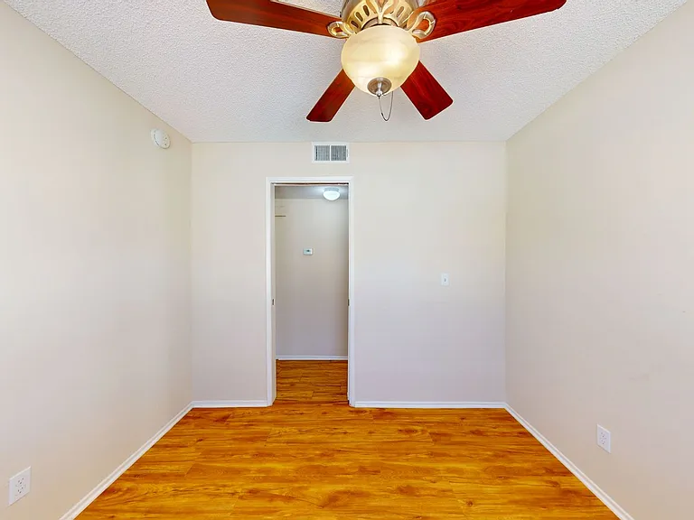 2532hu — Photo 11