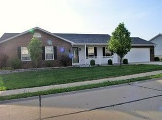 226 Willow Rdg, Valmeyer, IL 62295